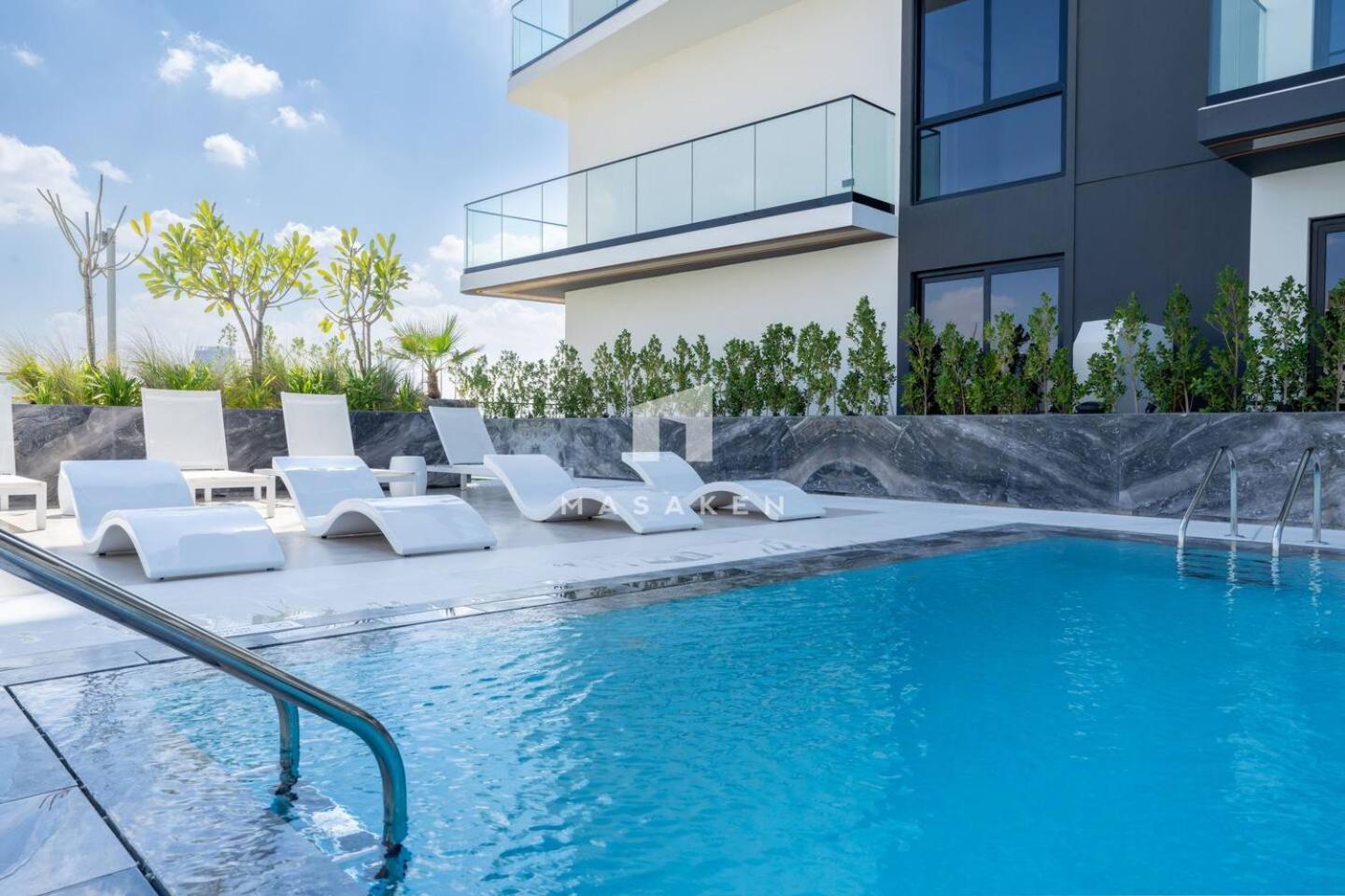 Apartment New 1 Bedroom With Balcony In Jvc *