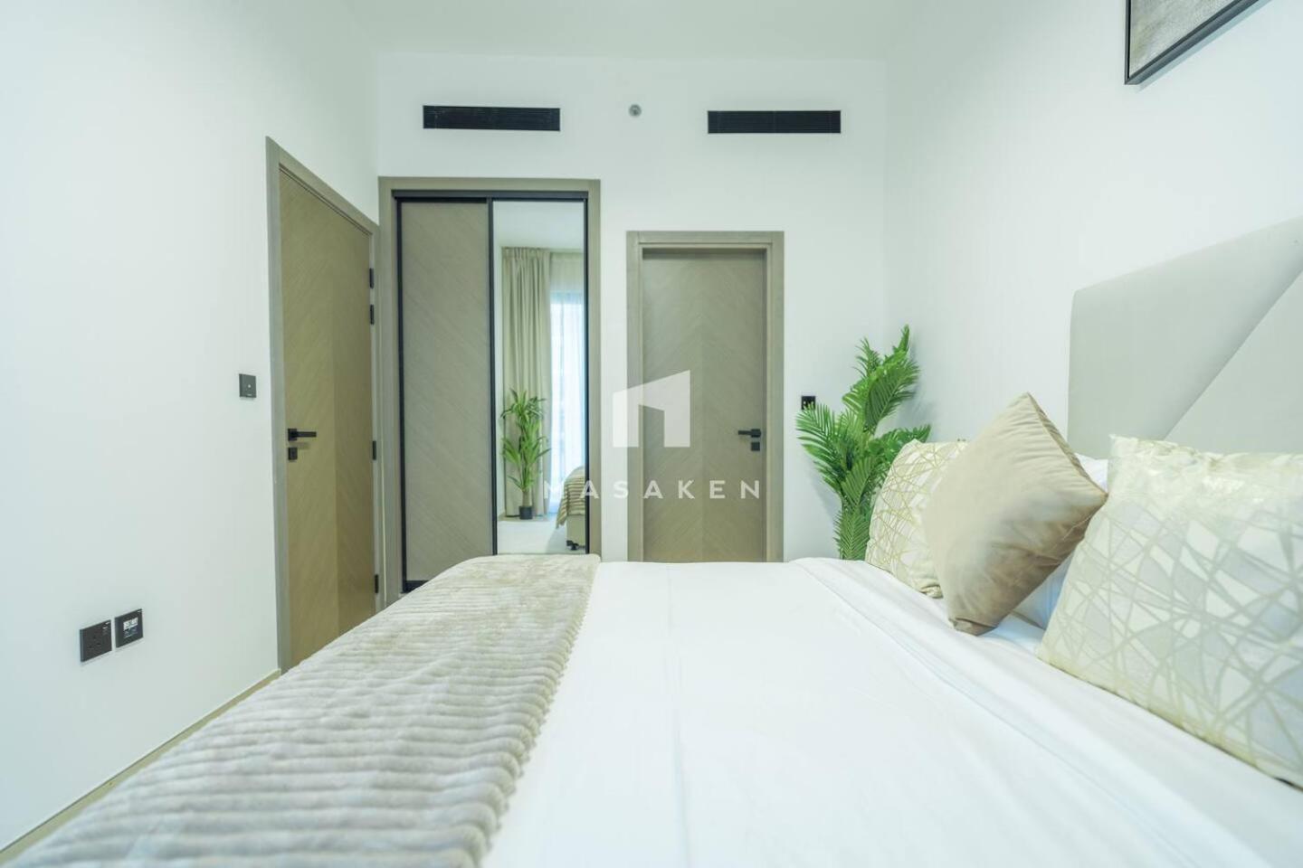 Apartment New 1 Bedroom With Balcony In Jvc *