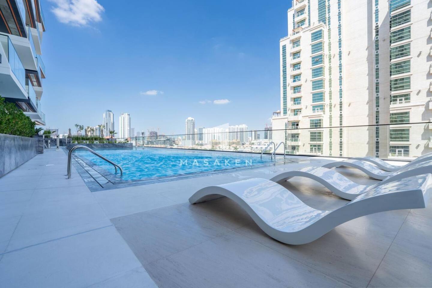 New 1 Bedroom With Balcony In Jvc